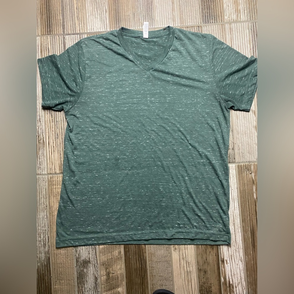 🎁Bella Canvas Green Speckled V-Neck Tee